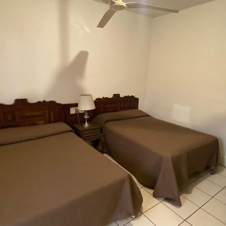 Hotel Maya Ixtlan Ixtlan del Rio エクステリア 写真
